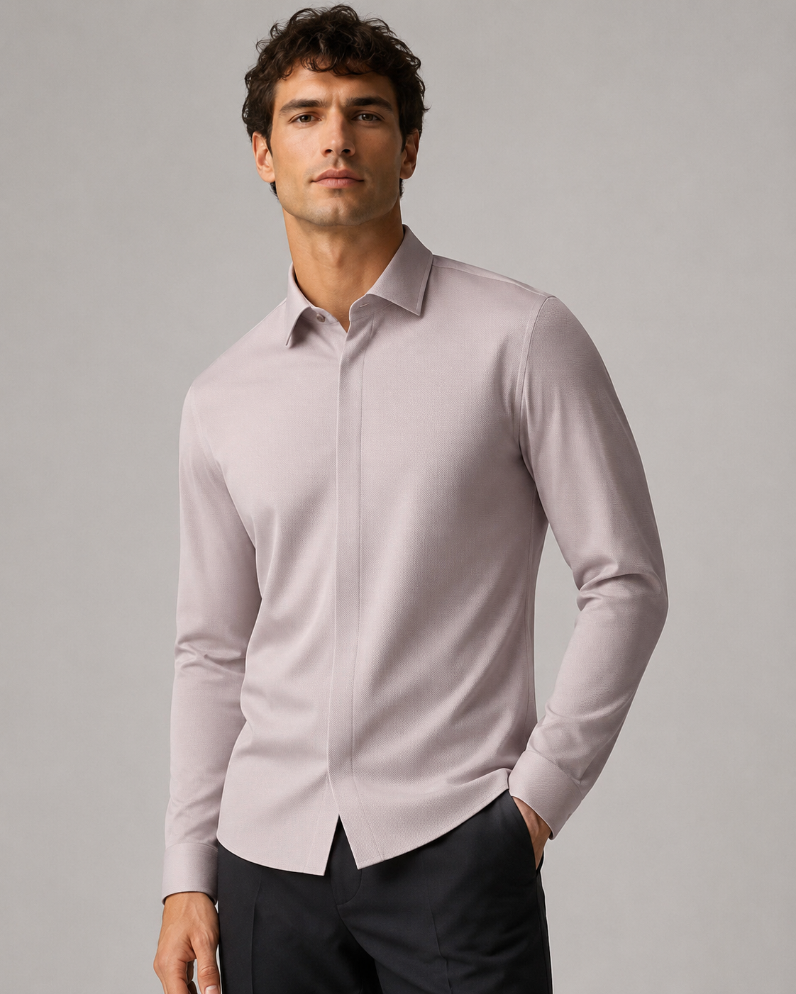 ONEFORM™ Veil Clean Shirt - Soft Mauve worn by model